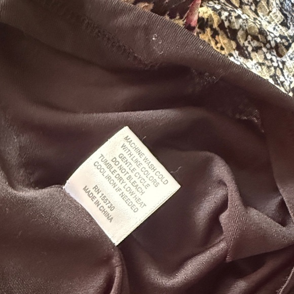 Jane and Delancey Vibrant Floral 3/4 Sleeve Dress - Picture 4 of 5